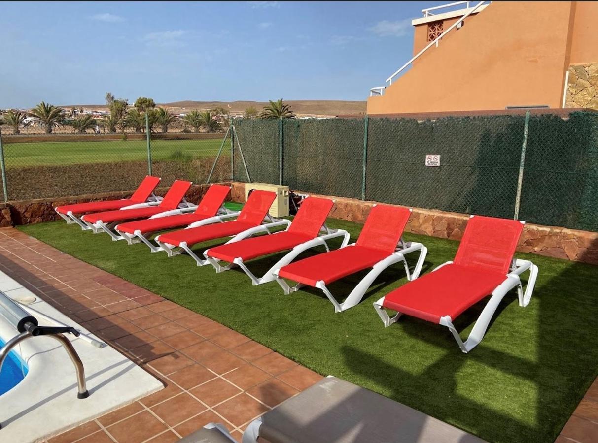 Villa Eva - New To The Market, Fully Refurbished Licensed Villa - Private Pool Caleta De Fuste Luaran gambar
