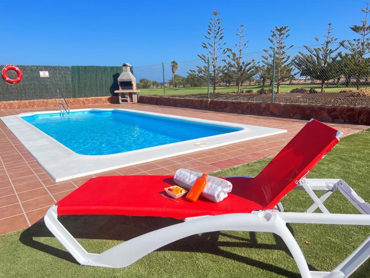 Villa Eva - New To The Market, Fully Refurbished Licensed Villa - Private Pool Caleta De Fuste Luaran gambar